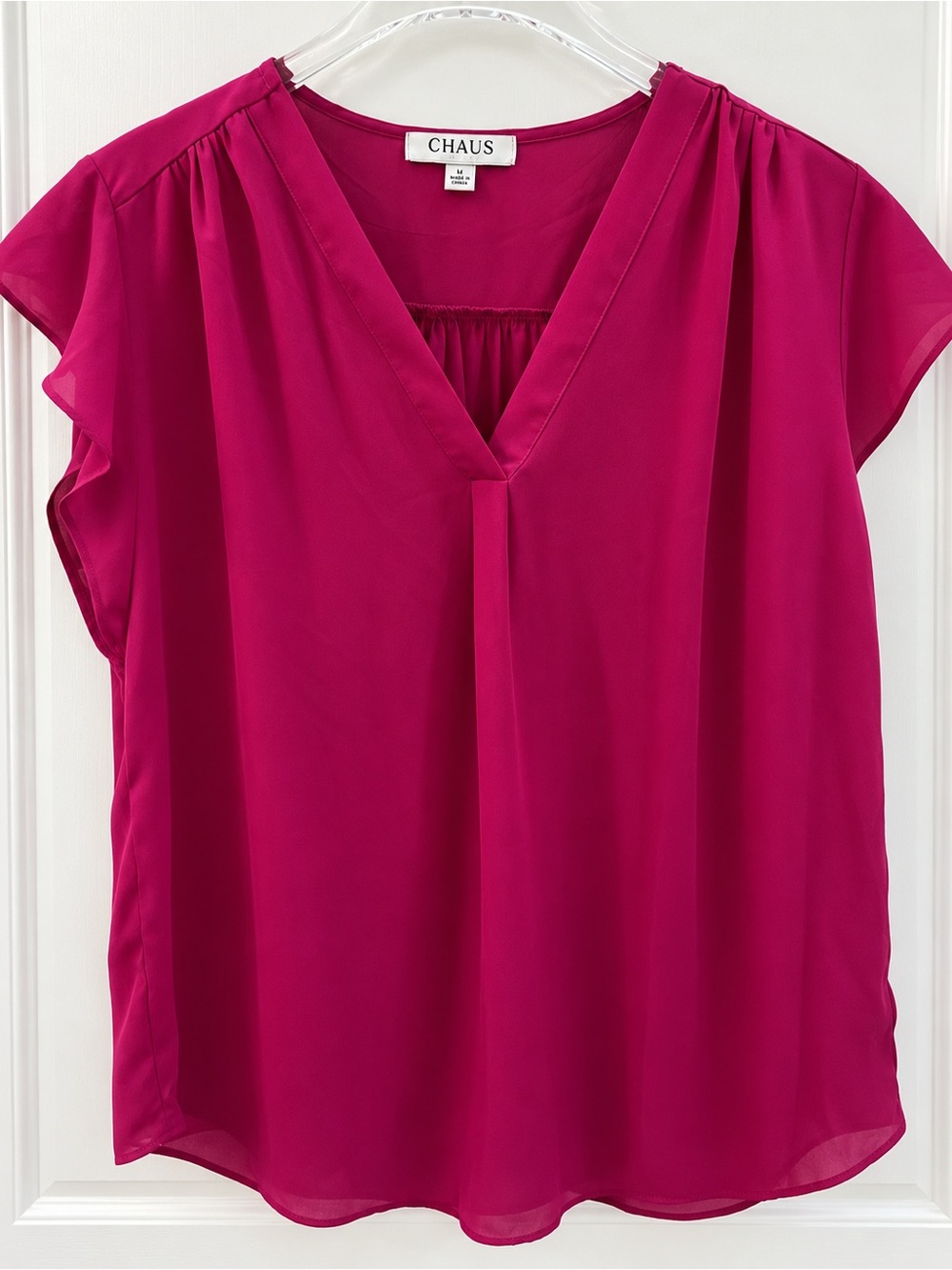 CHAUS Women’s Fuchsia V-Neck Flutter Sleeve Blouse Large